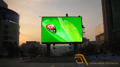 LED顯示屏：戶外使用需要考慮哪些參數(shù)？