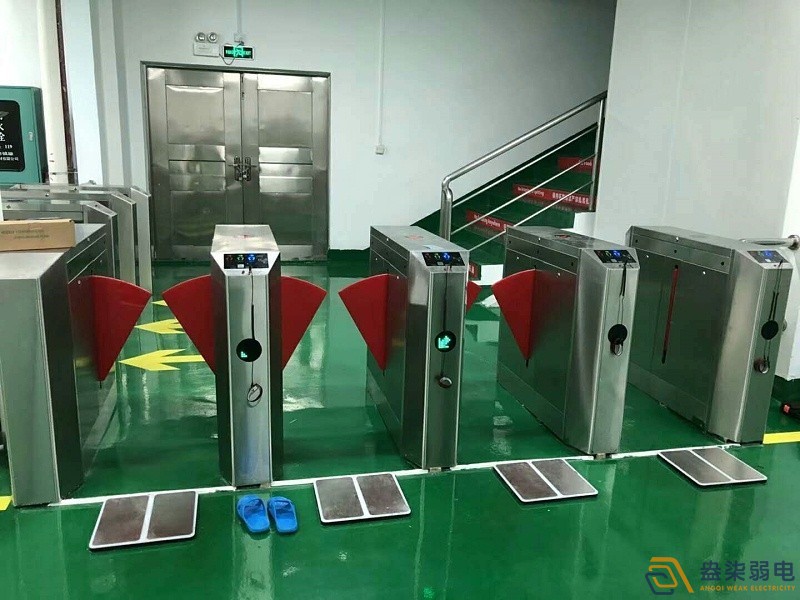 電子廠為什么需要防靜電ESD門(mén)禁？